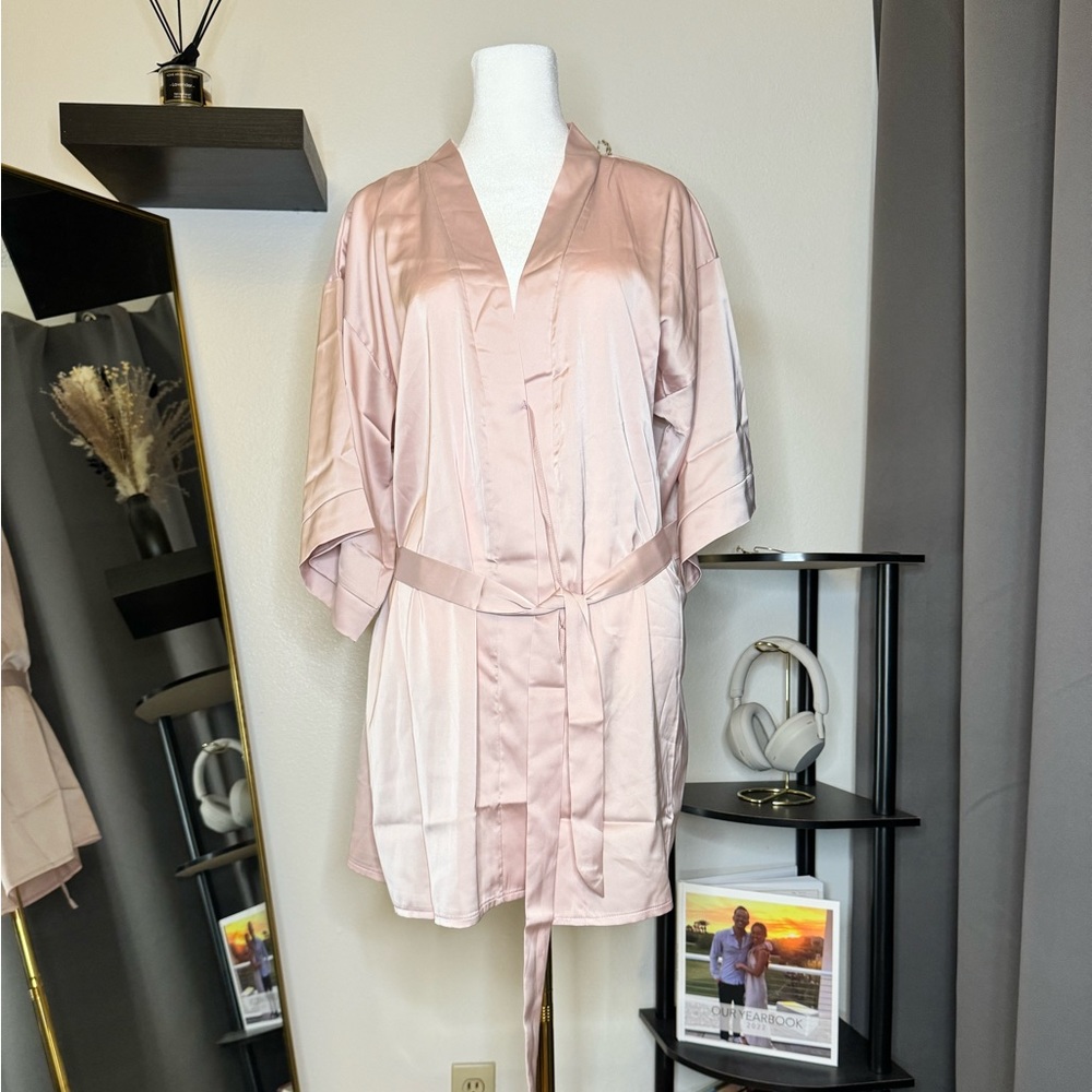 Satin Robe - Picture 2 of 3